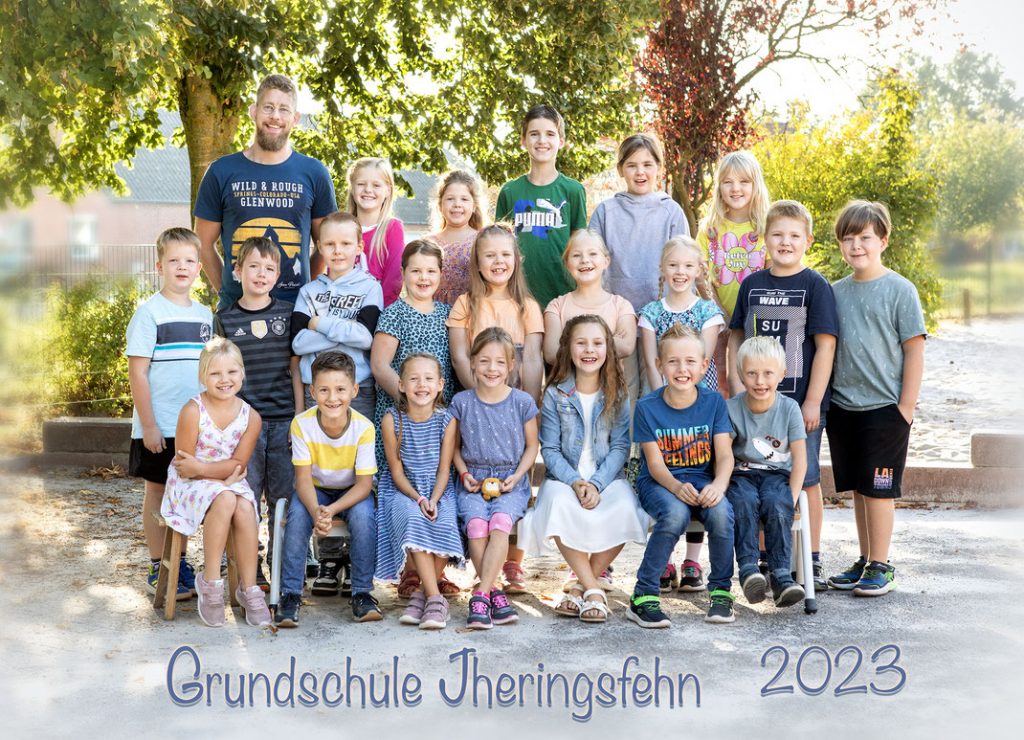 Klasse 2b Grundschule Jheringsfehn 2023/2024
